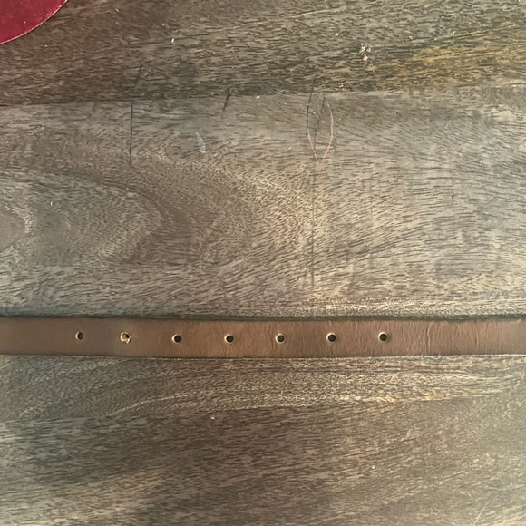 GG Marmont Brown Leather Belt with Gold Buckle - Picture 5 of 5